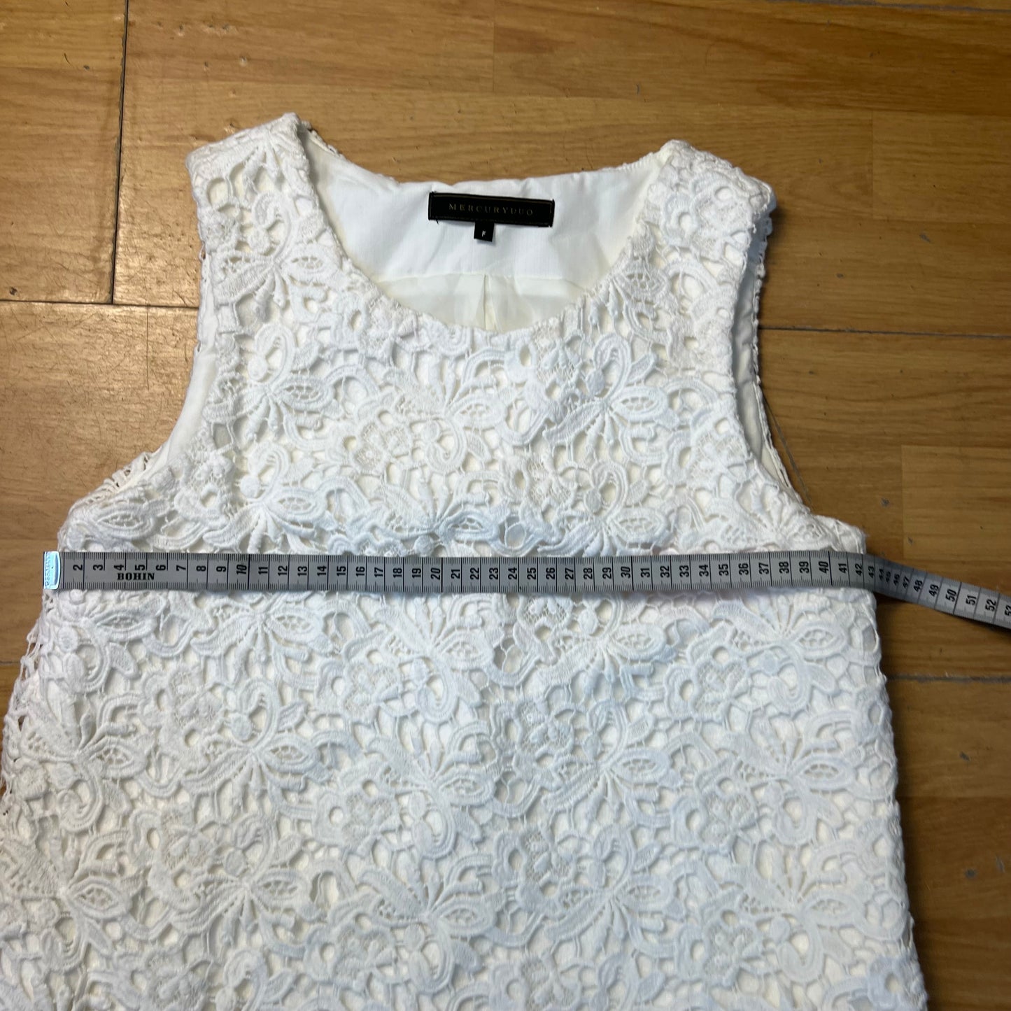 Robe midi blanche by ZAINAB
