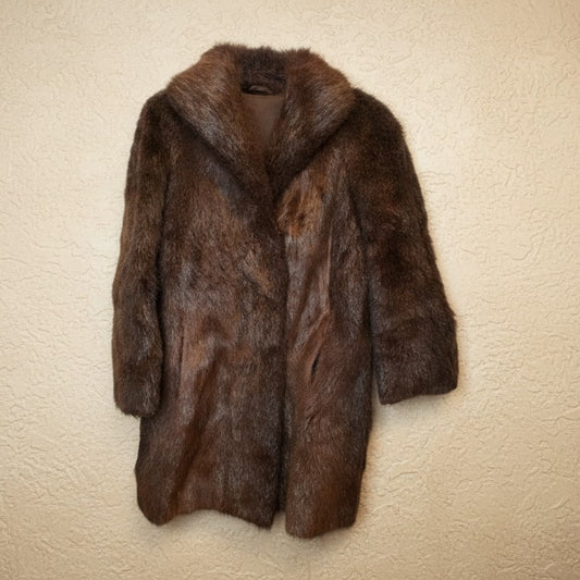 Manteau en fourrure véritable brun foncé – BY KER