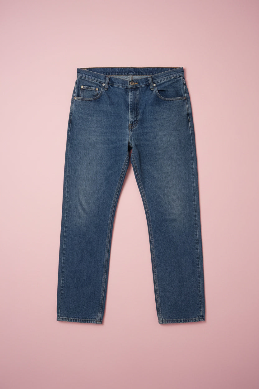 Jean Wrangler bleu coupe droite – BY ZAINAB