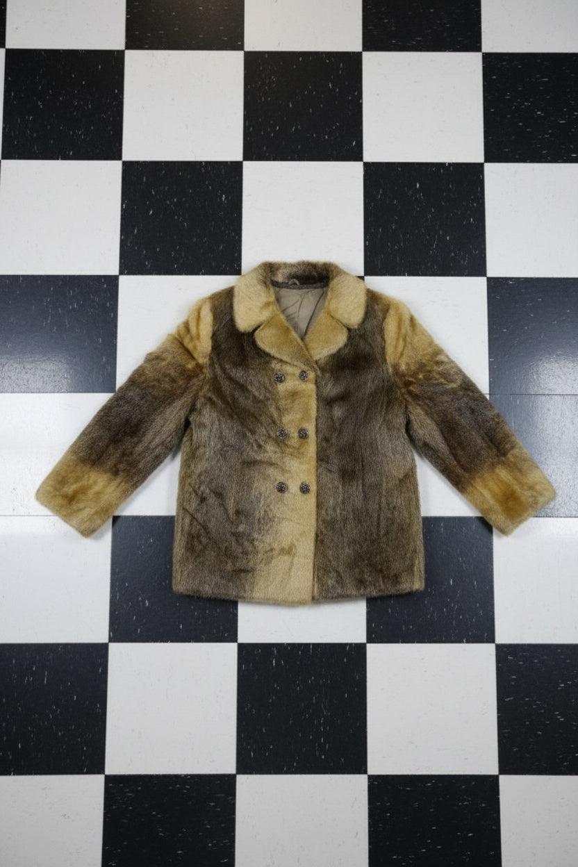 Manteau en fourrure fauve élégant – BY SARAH