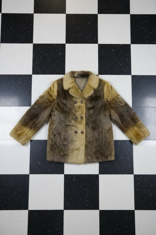 Manteau en fourrure fauve élégant – BY SARAH