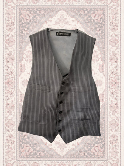 Gilet de costume gris à rayures – By Iasmine