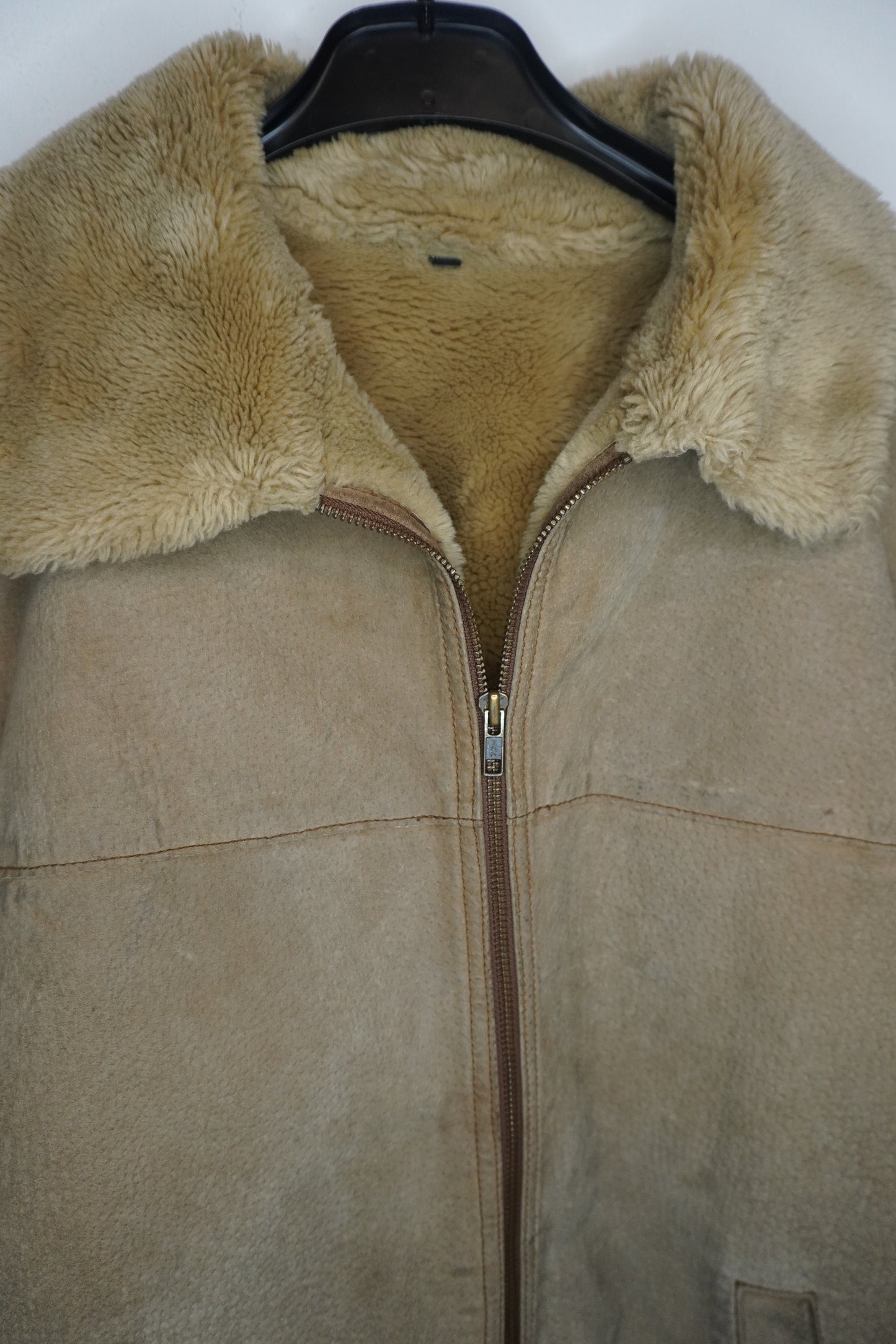 Veste En Cuir Véritable - by PLAN.BEE