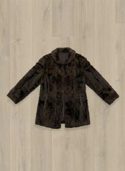 Manteau En Fourrure - by BÉATRICE