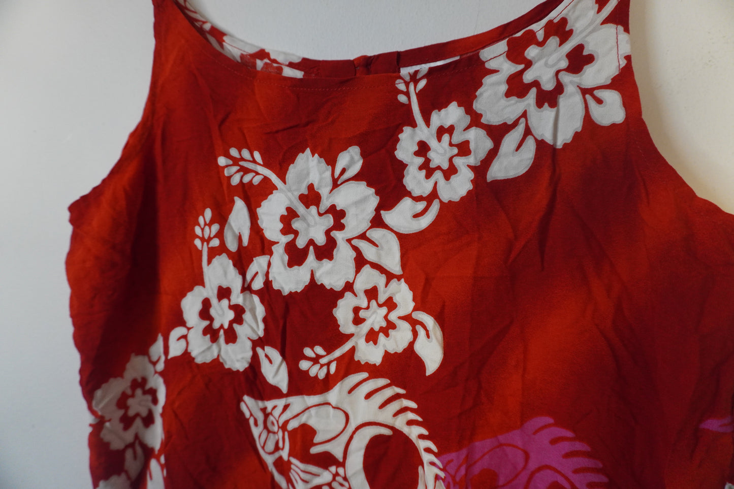 Robe rouge florale – BY SARLOTTE