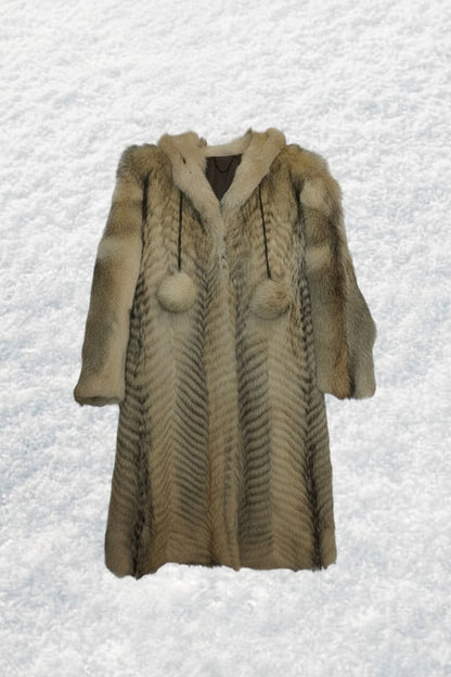 Cozy Luxe Hooded Fur Coat – by MANDY CHERIE