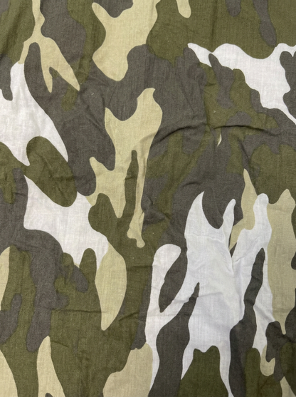 Foulard vert motif militaire – By Iasmine