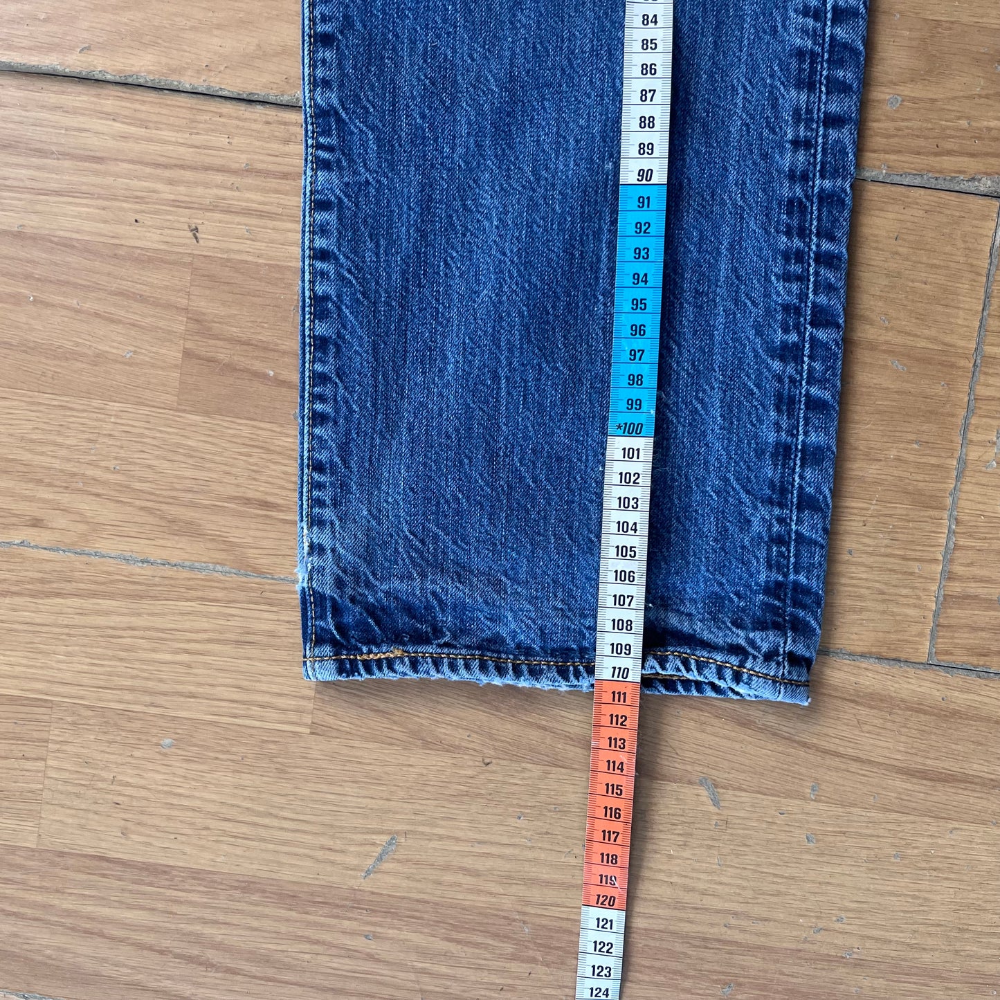 Jean bleu Levi’s – Taille – 33/34