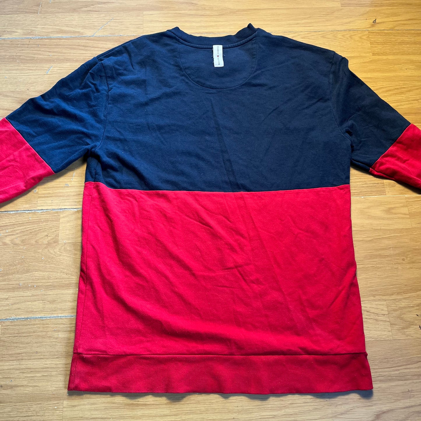 sweatshirt Tommy Hilfiger – Taille L