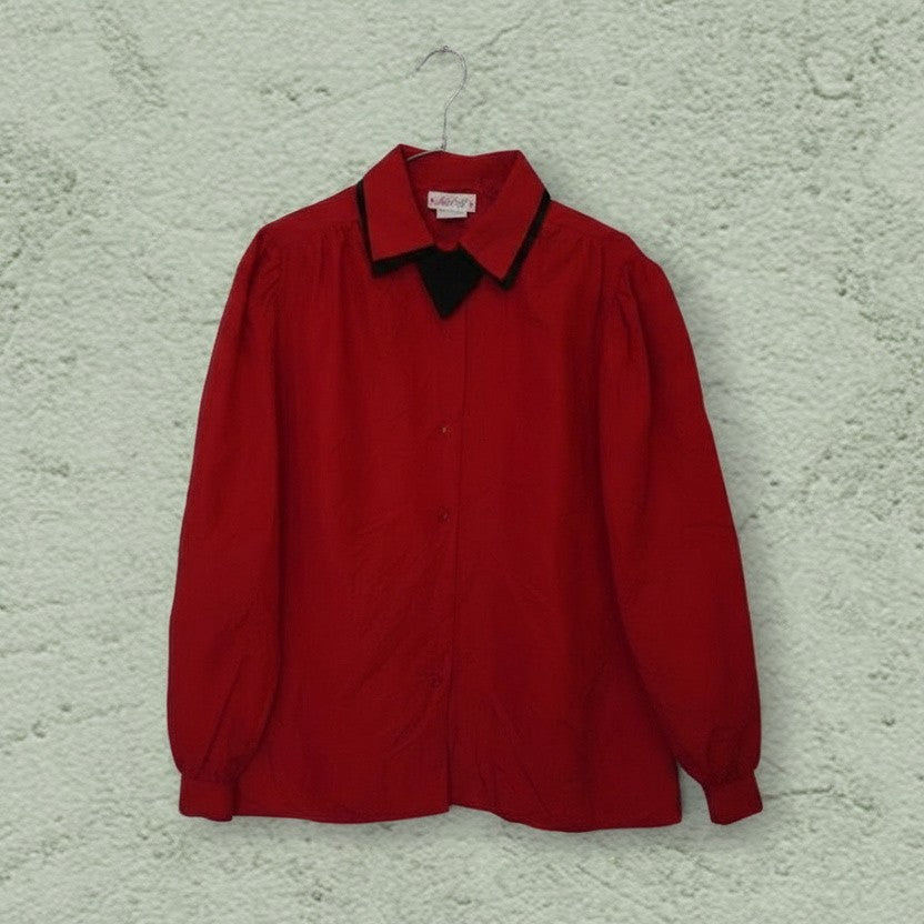 Chemise Rouge Double Col – by YANNIS KINGSTON