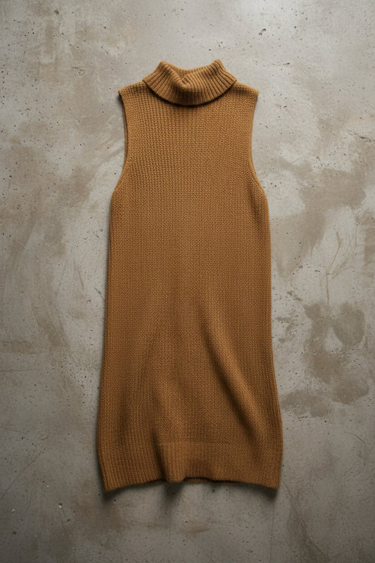 Robe pull marron col roulé – by Zainab