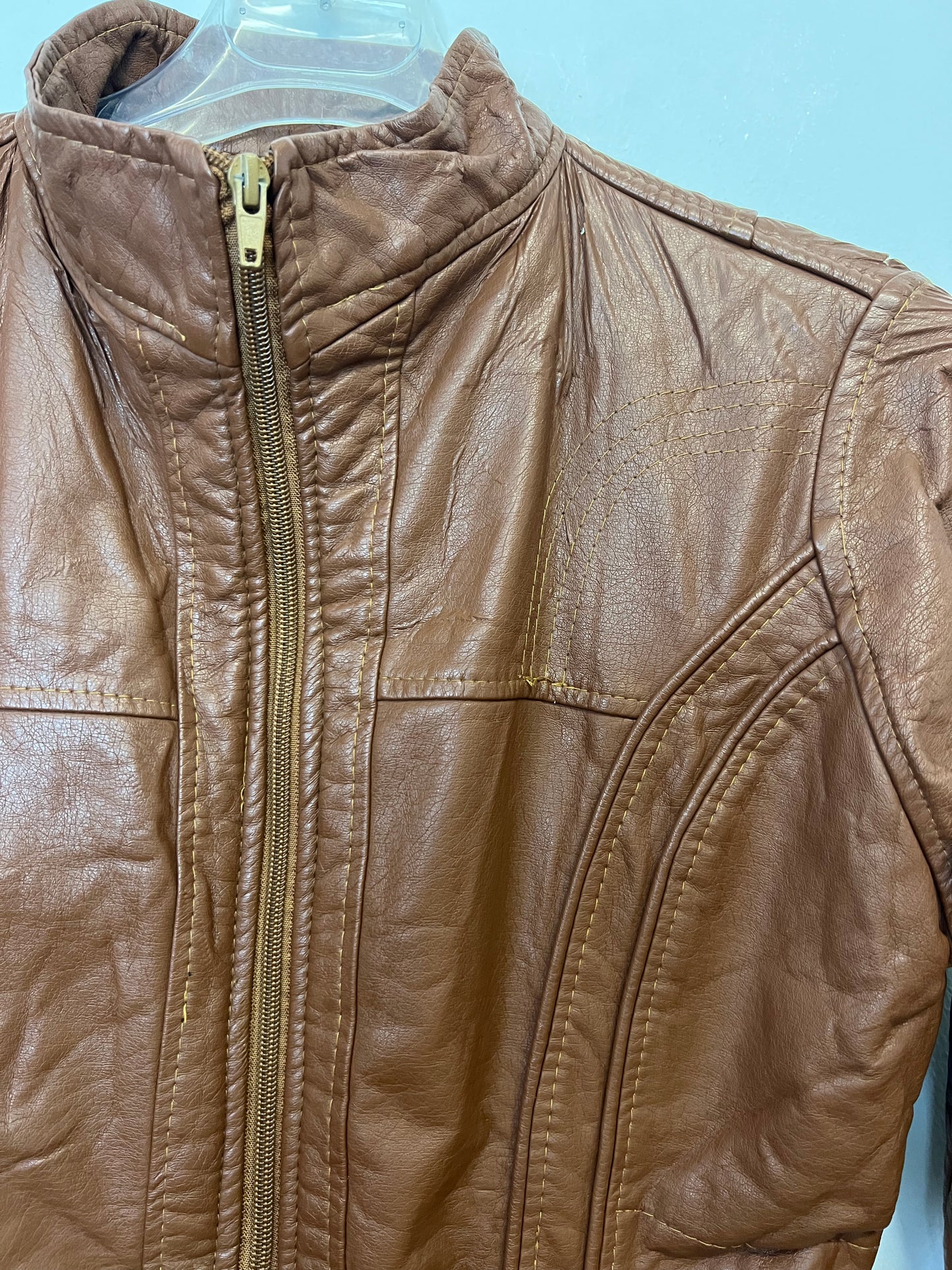 Veste Effet Cuir - by BÉATRICE
