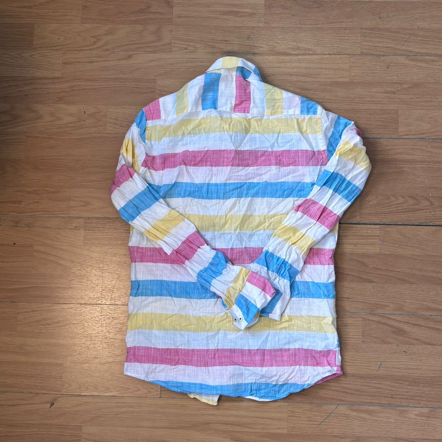 Chemise Lacoste multicolore à bandes – Taille M – Excellent état