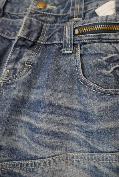 Jean bleu coupe droite à double ceinture – BY KER