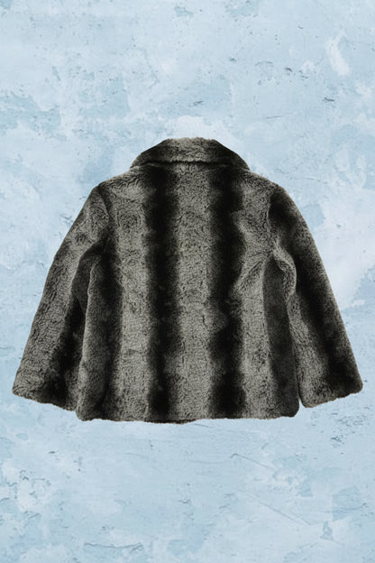 Veste Courte Fausse Fourrure - by MIA