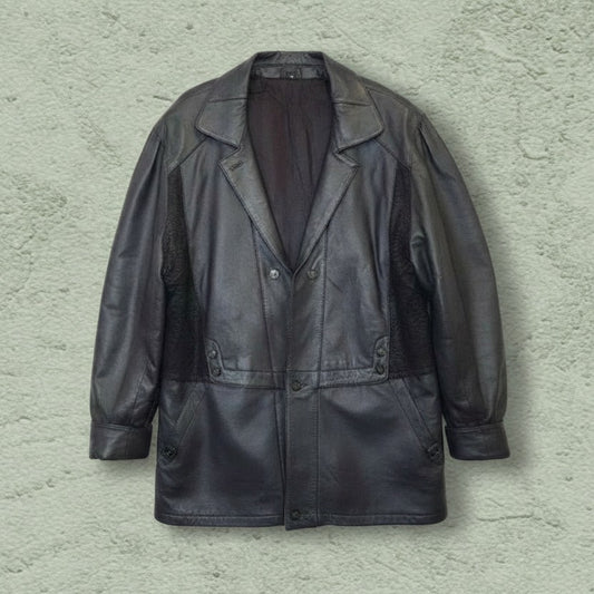 Veste Cuir Oversized Noire – by YANNIS KINGSTON