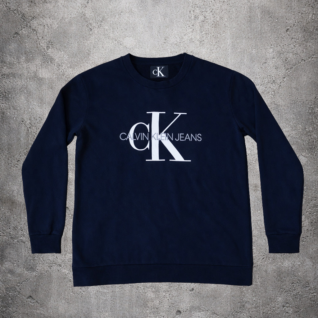 Sweat noir Calvin Klein sans capuche – Taille L