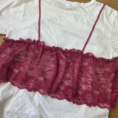 T-shirt blanc avec effet crop top en dentelle rose - Earth Music & Ecology - Taille S by SARLOTTE