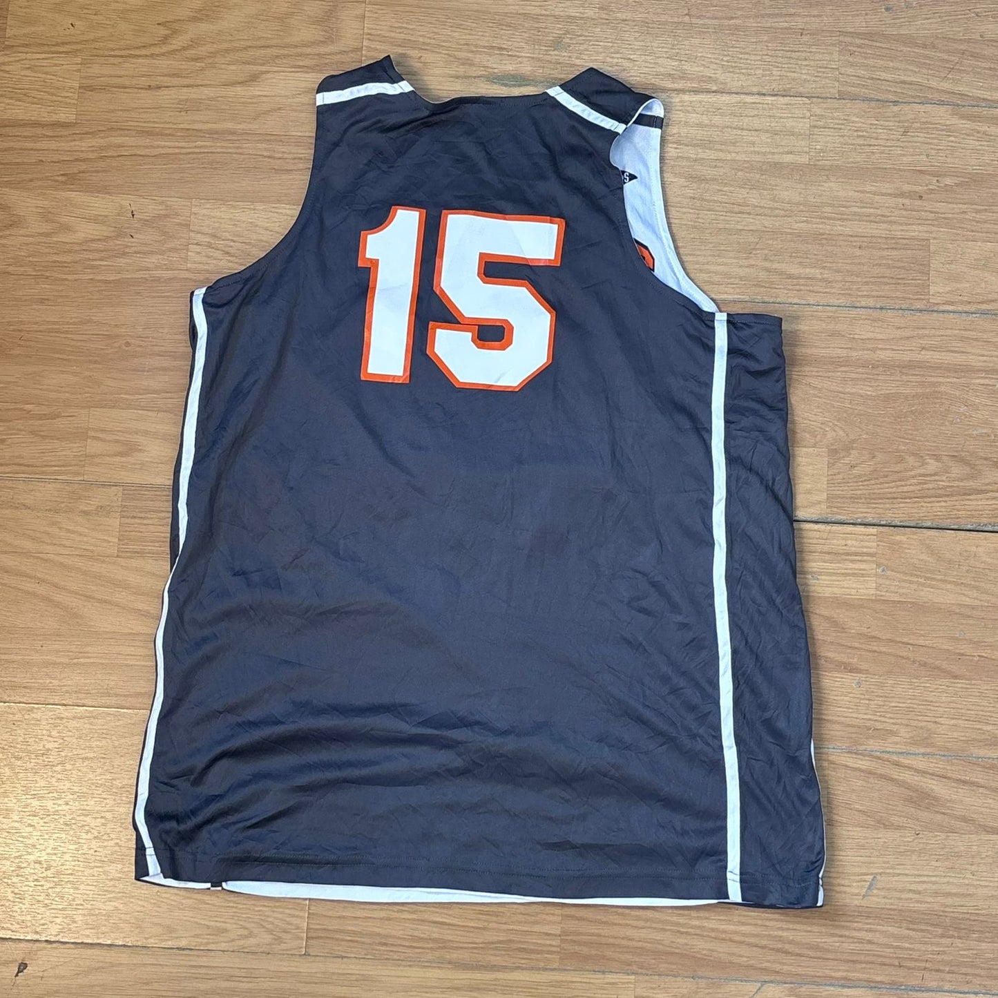 Maillot de basketball – Taille XL CAVALIERS