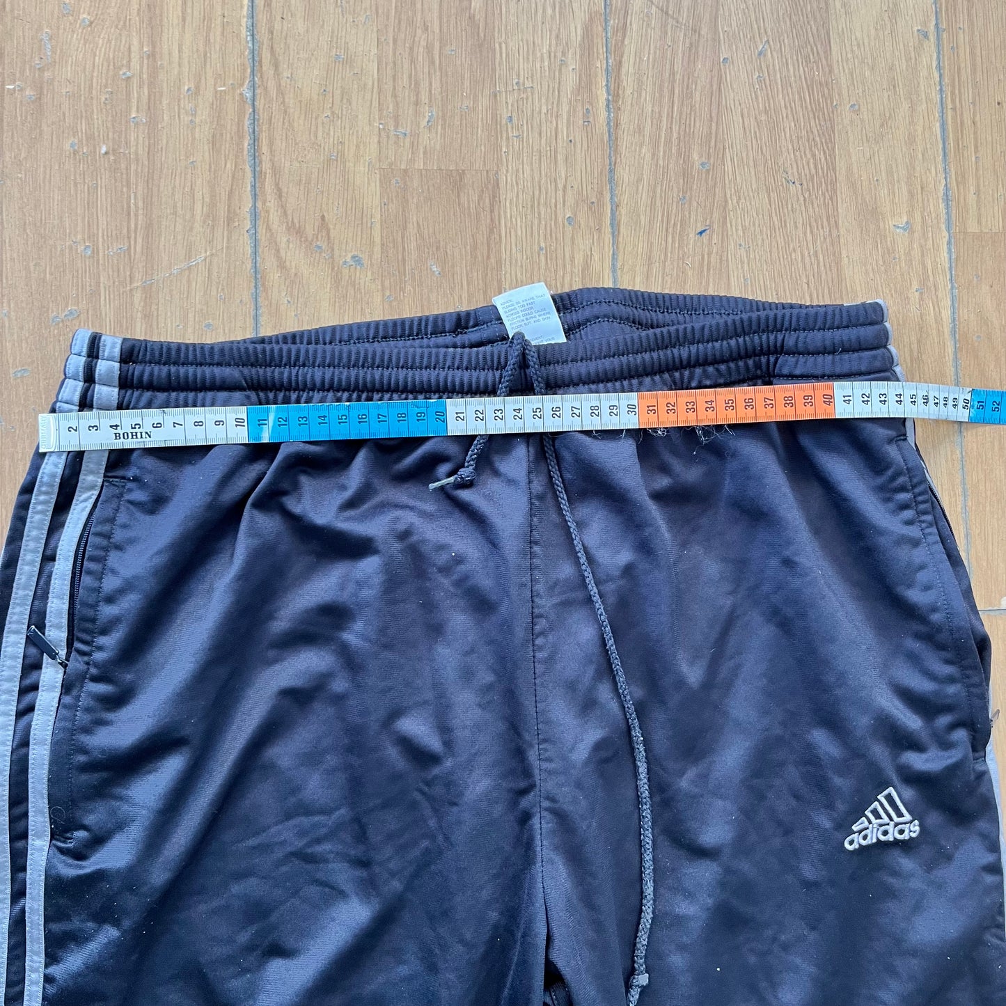 Pantalon de survêtement adidas gris foncé – Taille XL