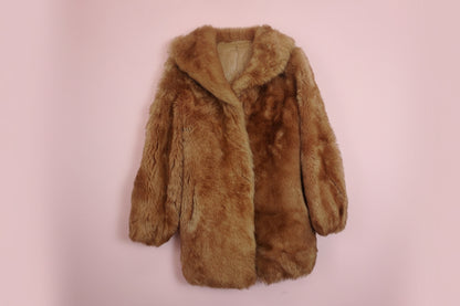 Veste en fourrure marron clair coupe ample – BY ZAINAB