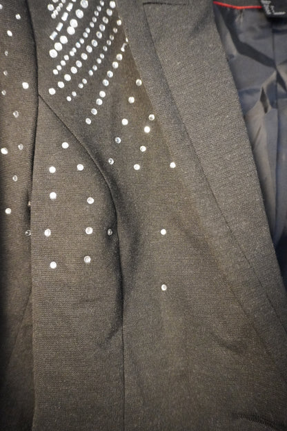 Blazer de soirée noir à épaules perlées – BY SARAH LANG