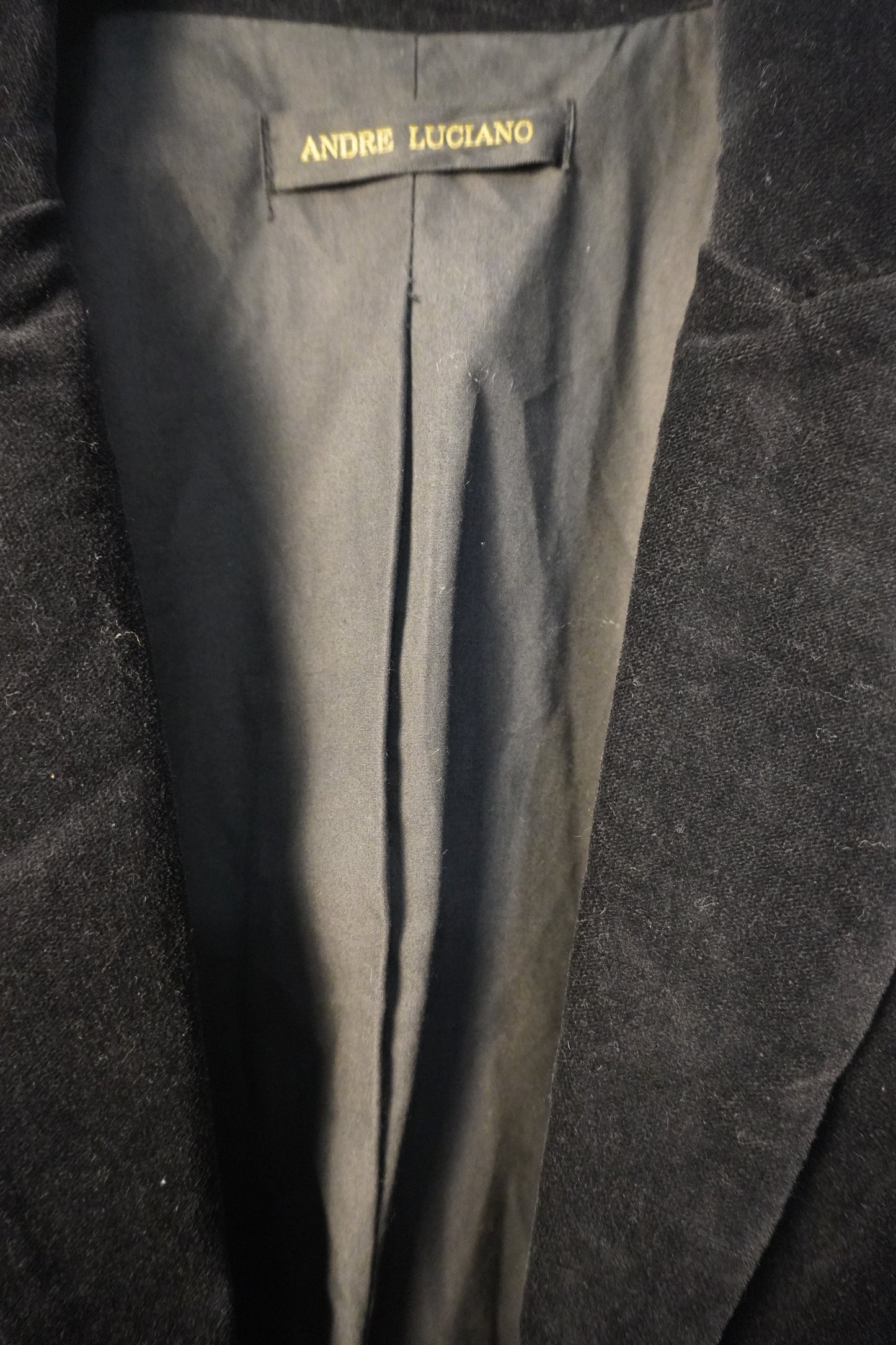 Blazer en velours noir coupe ajustée – BY SARAH LANG