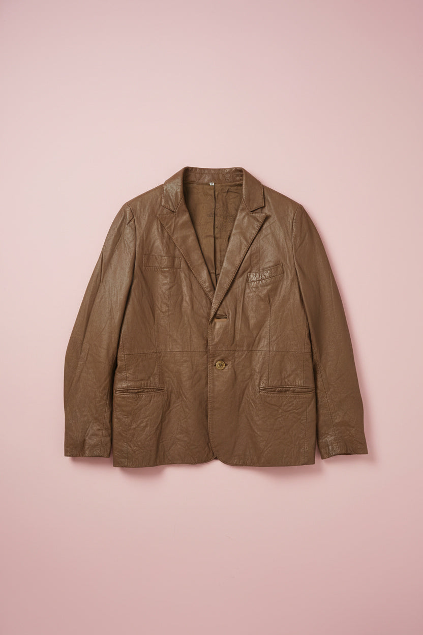 Veste en cuir marron foncé longueur hanches – BY ZAINAB