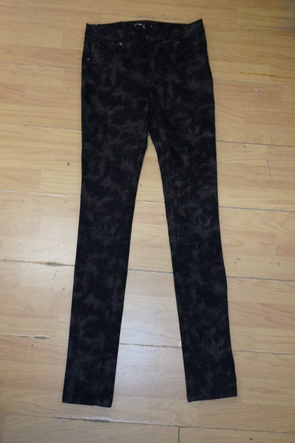 Jeans Skinny Noir - by BÉATRICE
