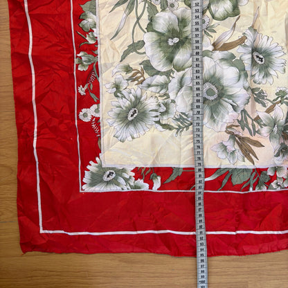 Foulard carré fleuri rouge