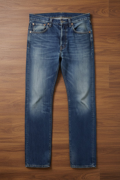 Classic Levi’s Button Fly Jeans – by BEATRICE