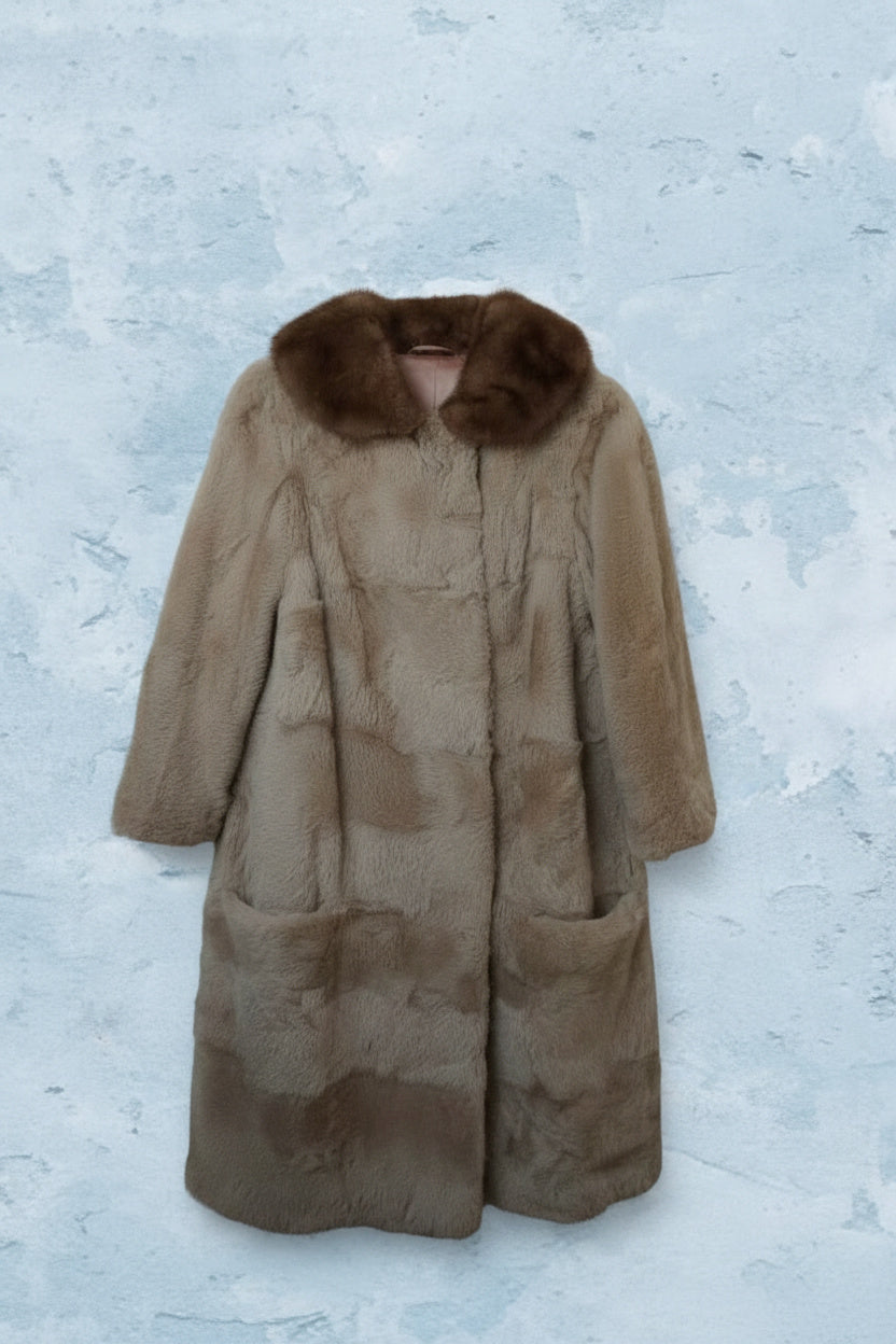 Manteau Long En Fourrure - by MIA