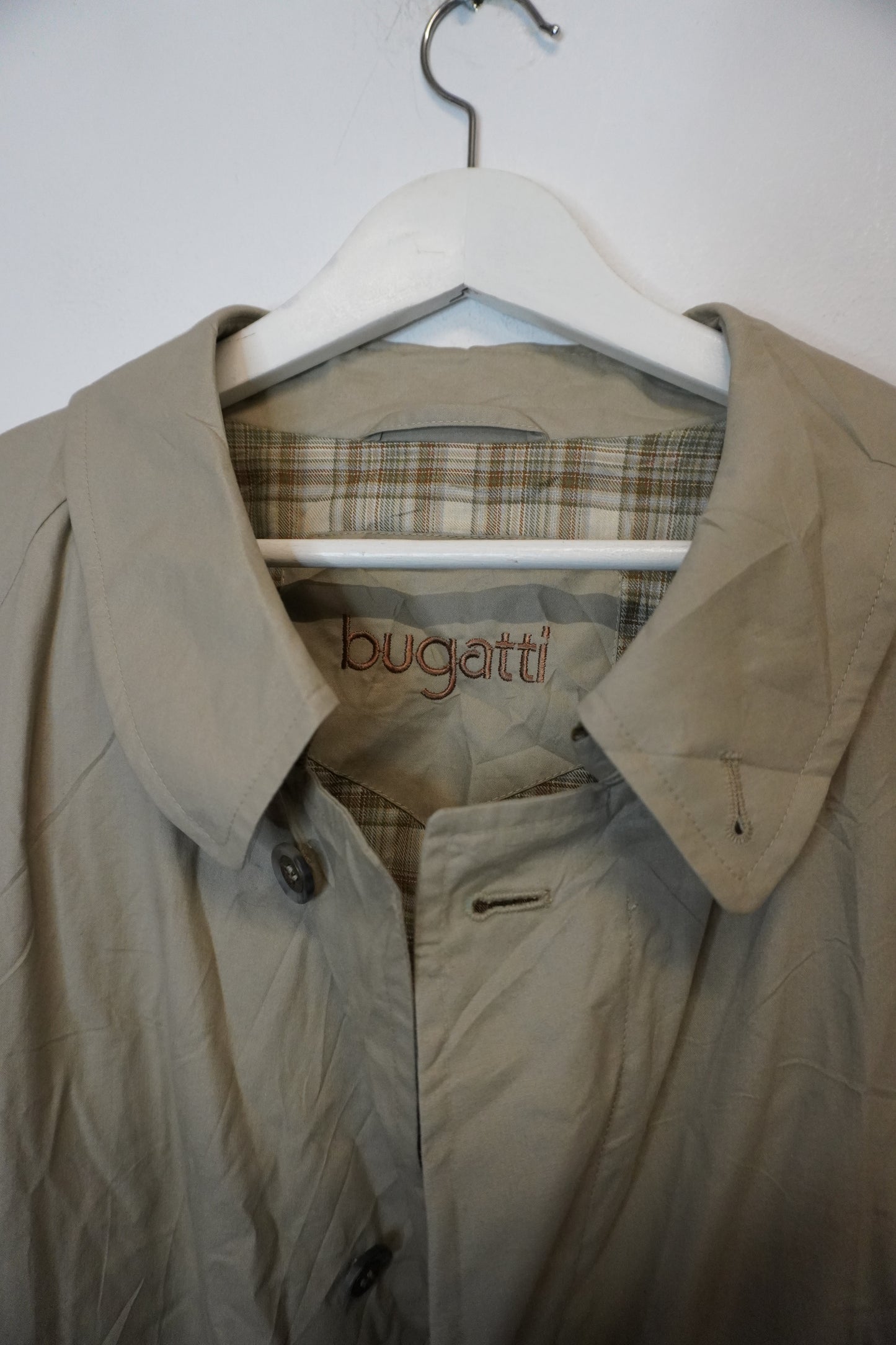 Classic Elegance Beige Trench – by MANDY CHERIE