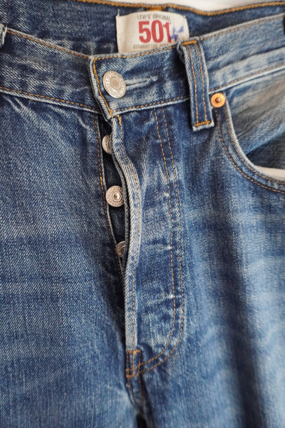 Classic Levi’s Button Fly Jeans – by BEATRICE