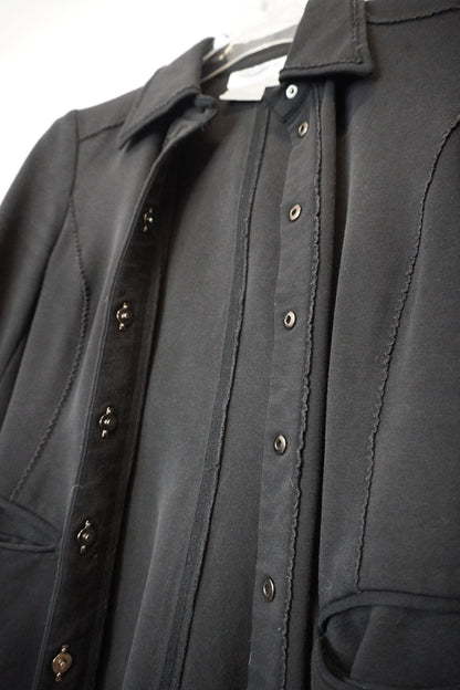 Chemise Noire – by YANNIS KINGSTON