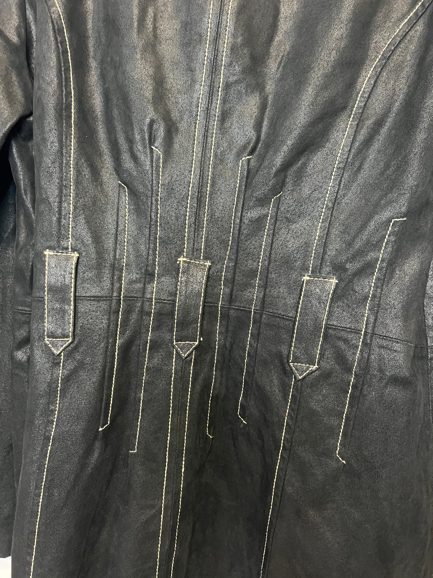 Manteau Long Cuir - by BÉATRICE