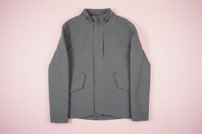 Veste chaude en laine grise – by Zainab