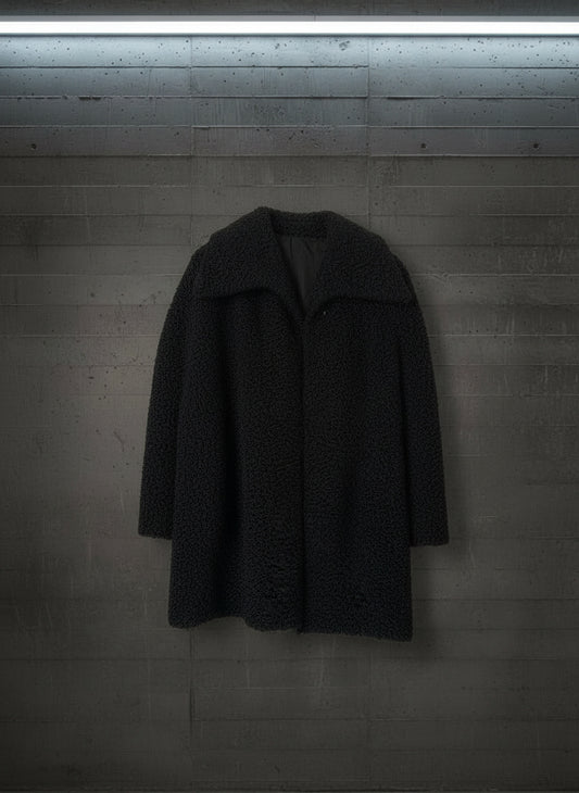 Manteau en fourrure noir – By Jonathan