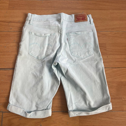 Short en jean bleu clair - Levi’s - Taille 27 by SARLOTTE