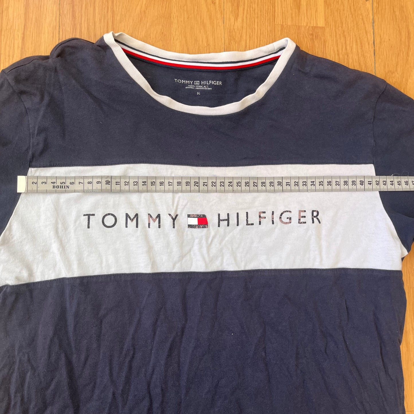 T-shirt Tommy Hilfiger – Taille M