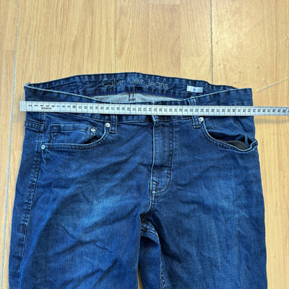 Jean bleu brut - Calvin Klein Jeans - Taille w34 l30