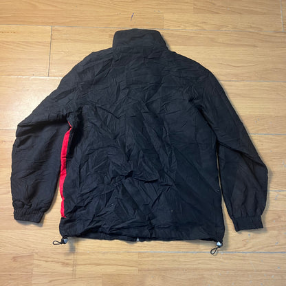 Veste coupe-vent noir et rouge - Taille S