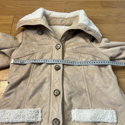 Veste mouton crème boutonnée by ZAINAB