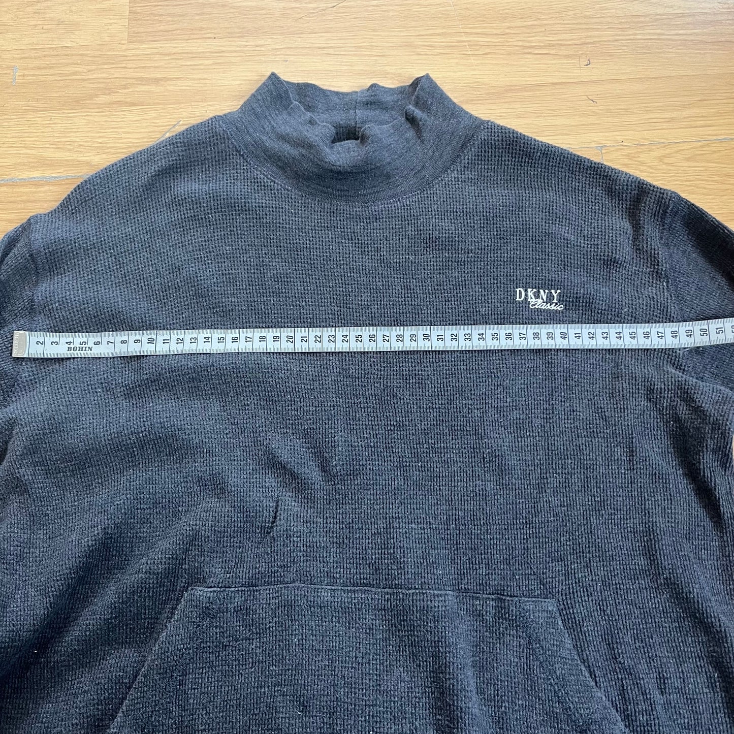 Pull DKNY noir – Taille L