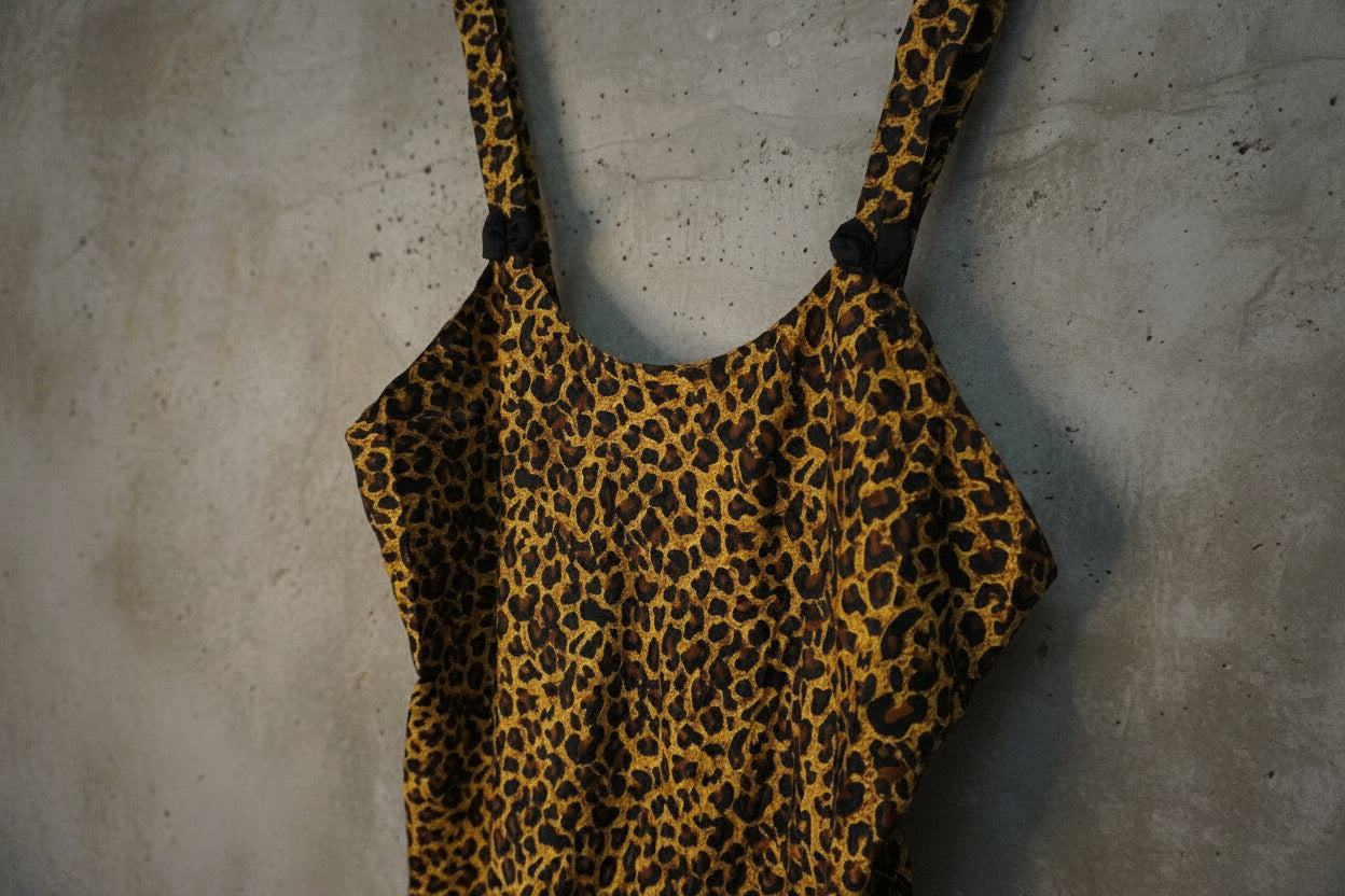 Robe courte imprimé léopard – taille S