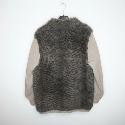 Manteau Vintage Fausse Fourrure - by PLAN.BEE