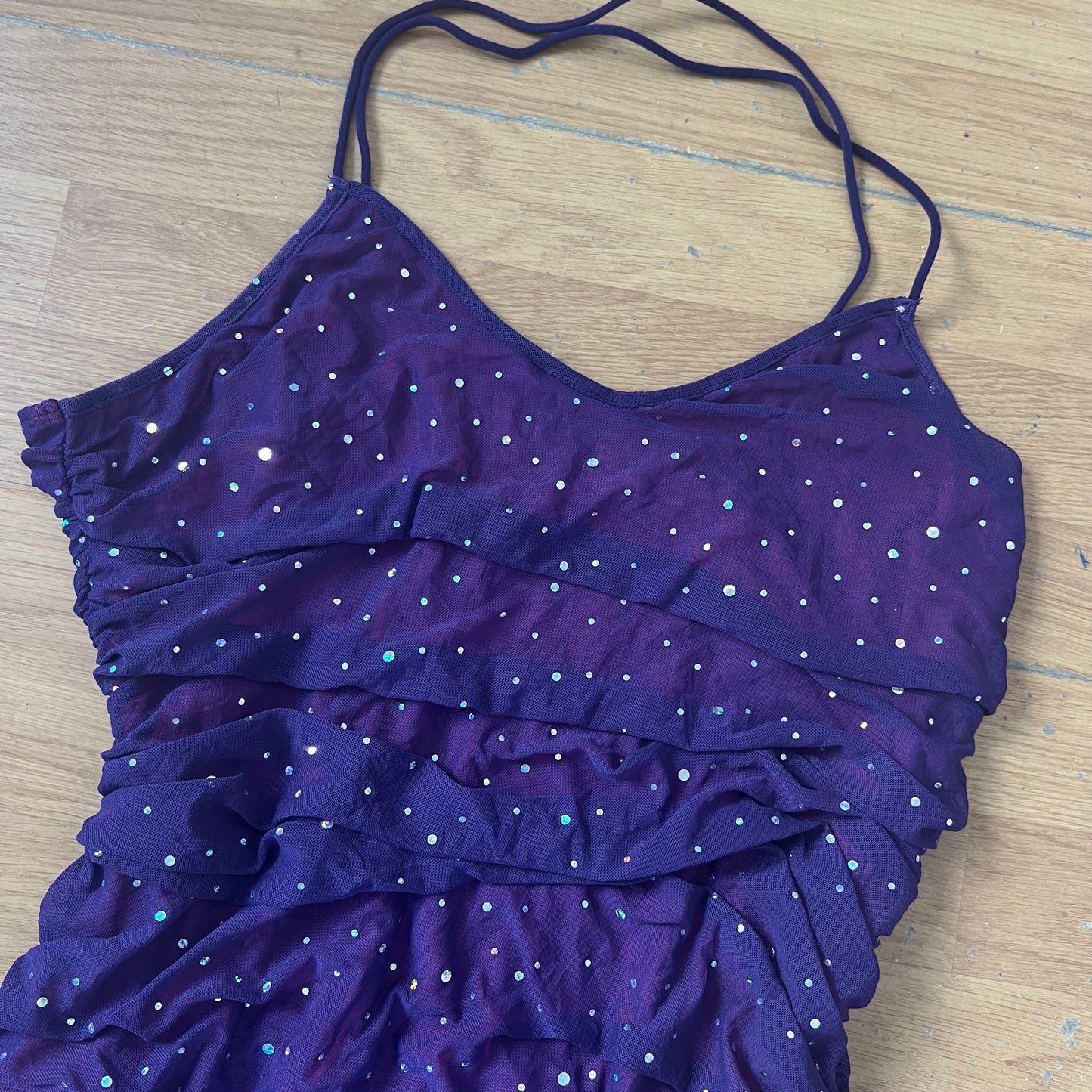 Robe de soirée violette et rose à paillettes avec bretelles croisées - Taille M/L by SARLOTTE