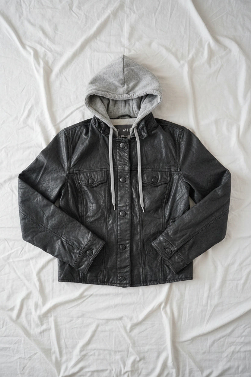 Veste En Cuir À Capuche - by PLAN.BEE