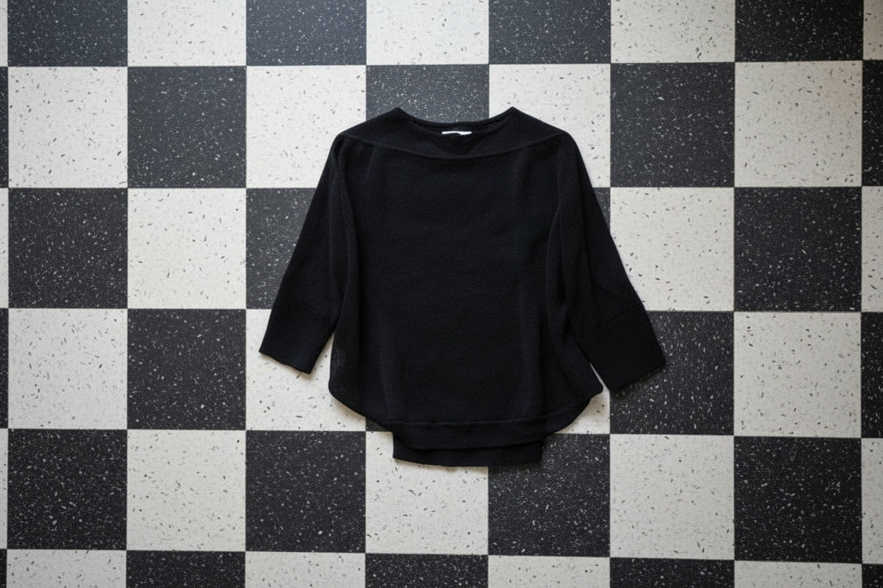 Top noir structuré à taille élastiquée – BY SARAH LANG