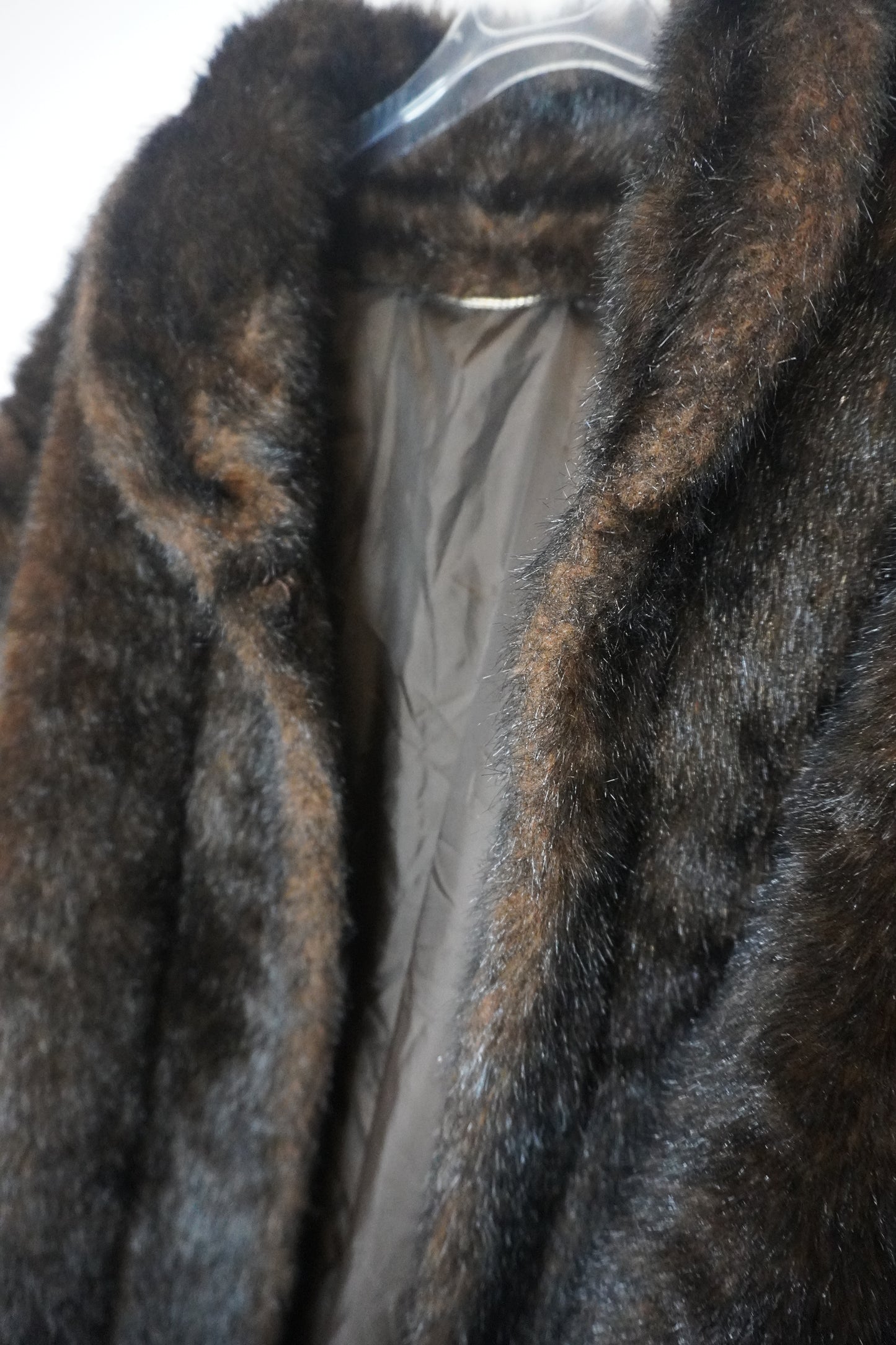 Manteau En Fourrure - by PRMEC